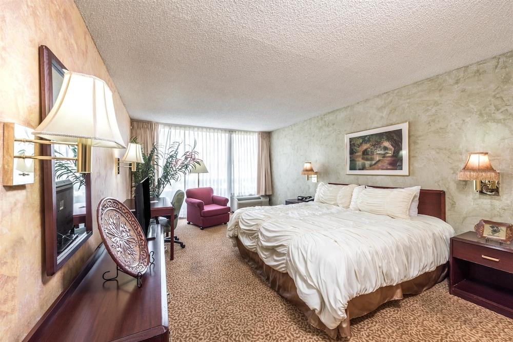 Staybridge Suites Dallas Market Ctr Love Field, An Ihg Hotel Eksteriør bilde