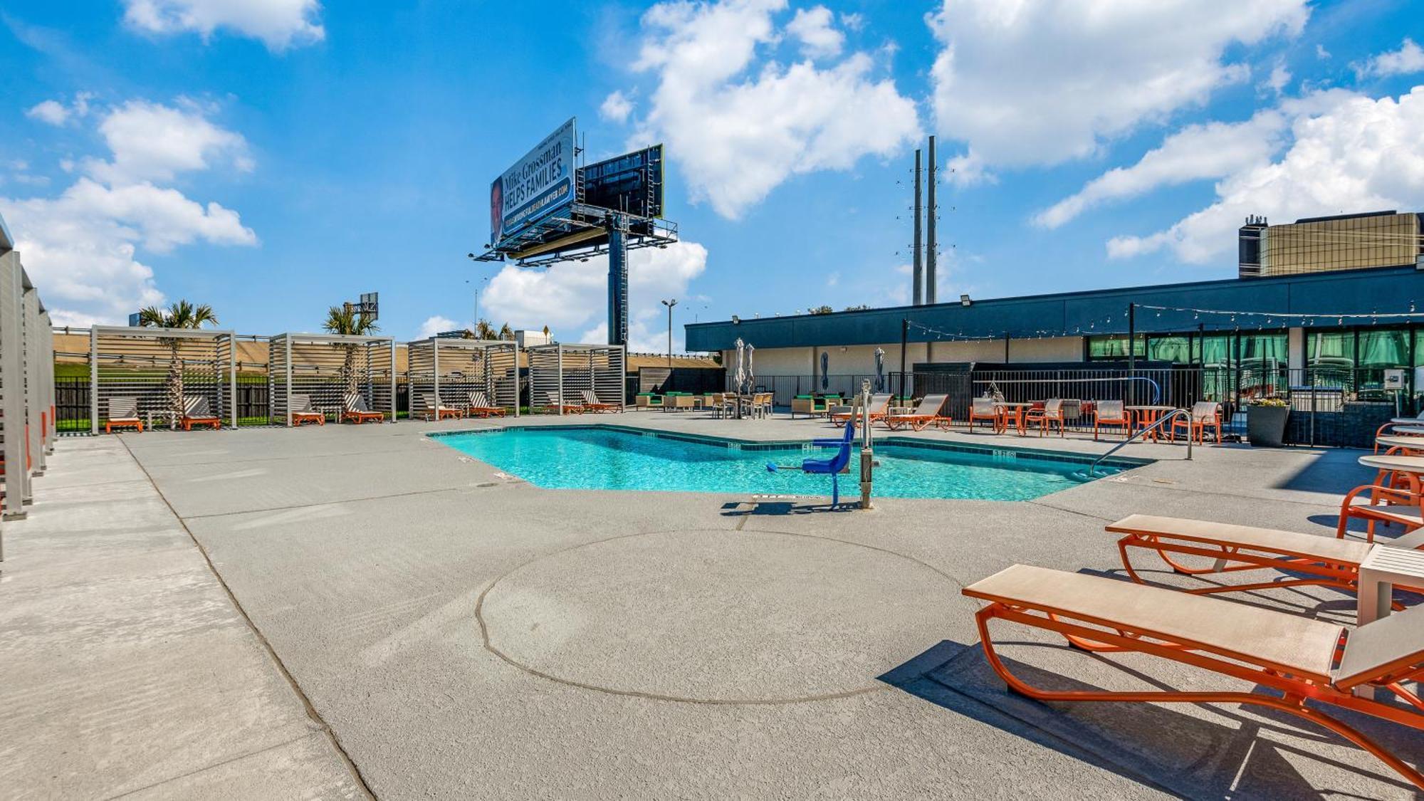 Staybridge Suites Dallas Market Ctr Love Field, An Ihg Hotel Eksteriør bilde